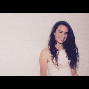 Meet your Posher, Claire